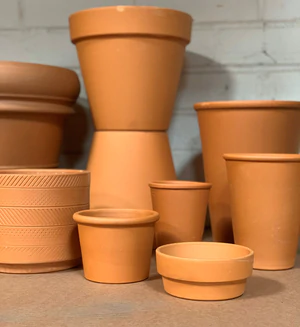 Terracotta pots supplier